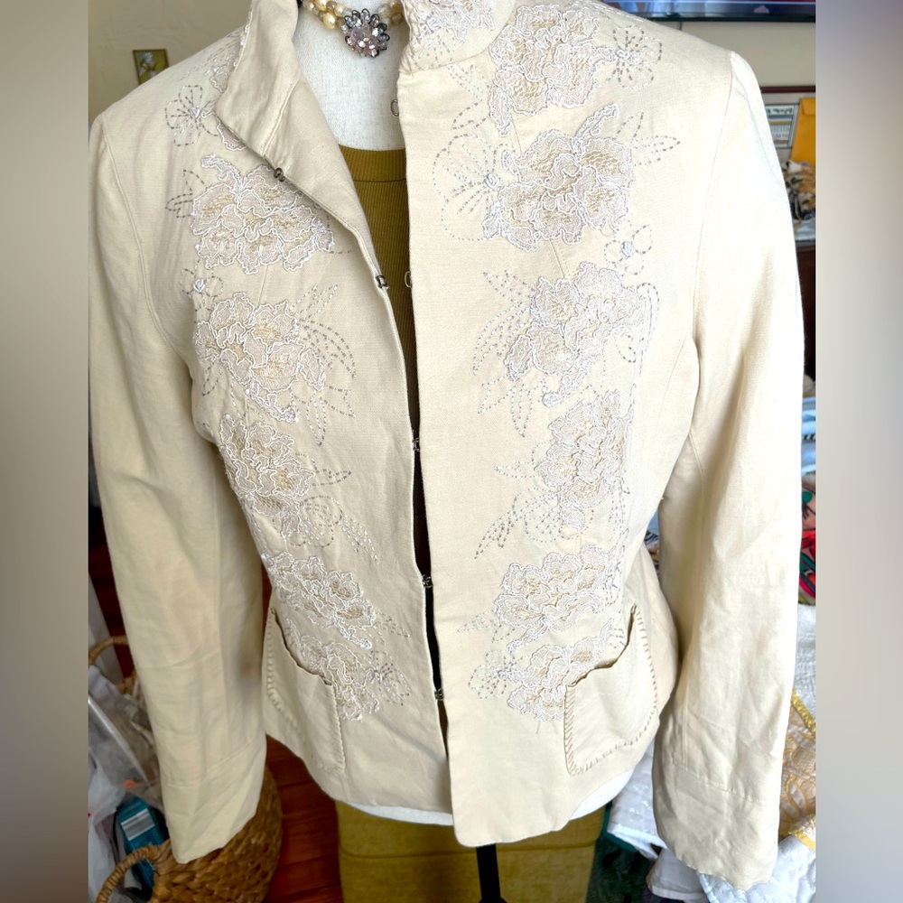 Gianni Bini Linen Embroidered Blazer Taupe Cream w/front Flat Pockets Size 10